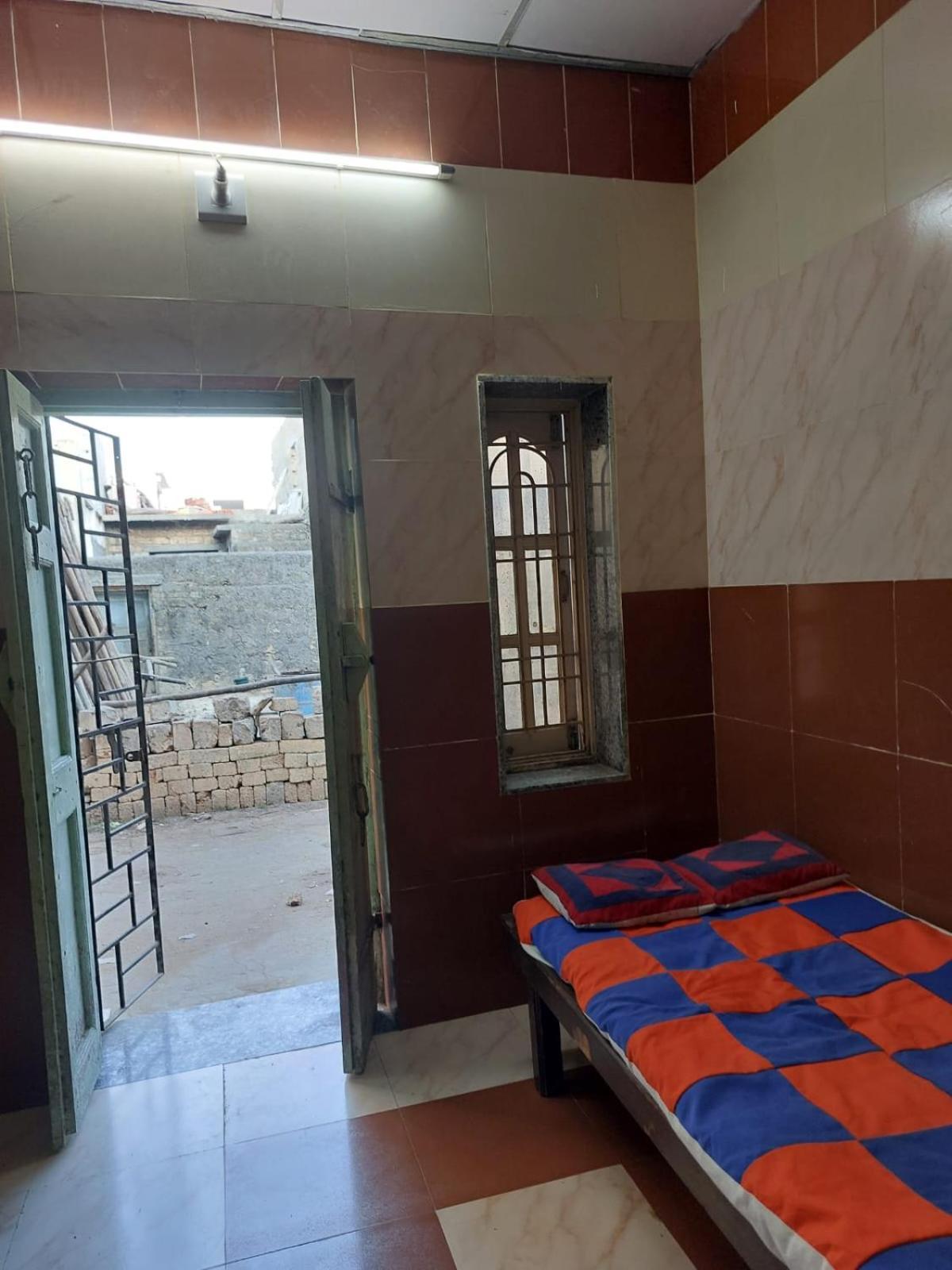 Ram Nivas Home Stay Dwarka Eksteriør billede